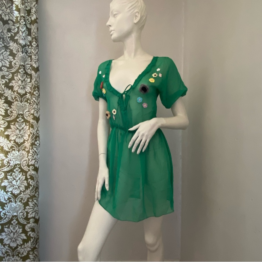 Vintage Anthropologie Green Tunic Top with Appliqué Flowers